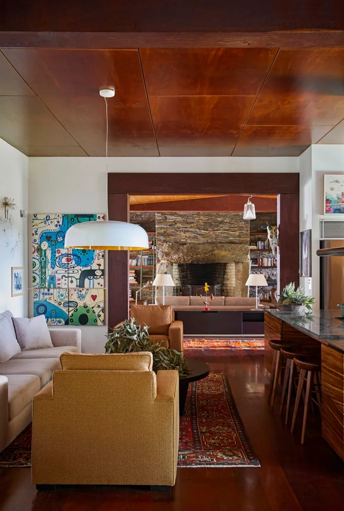 Timber decor in Mark Bouris home, Belle Helena