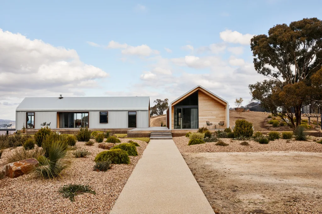 A country farm house