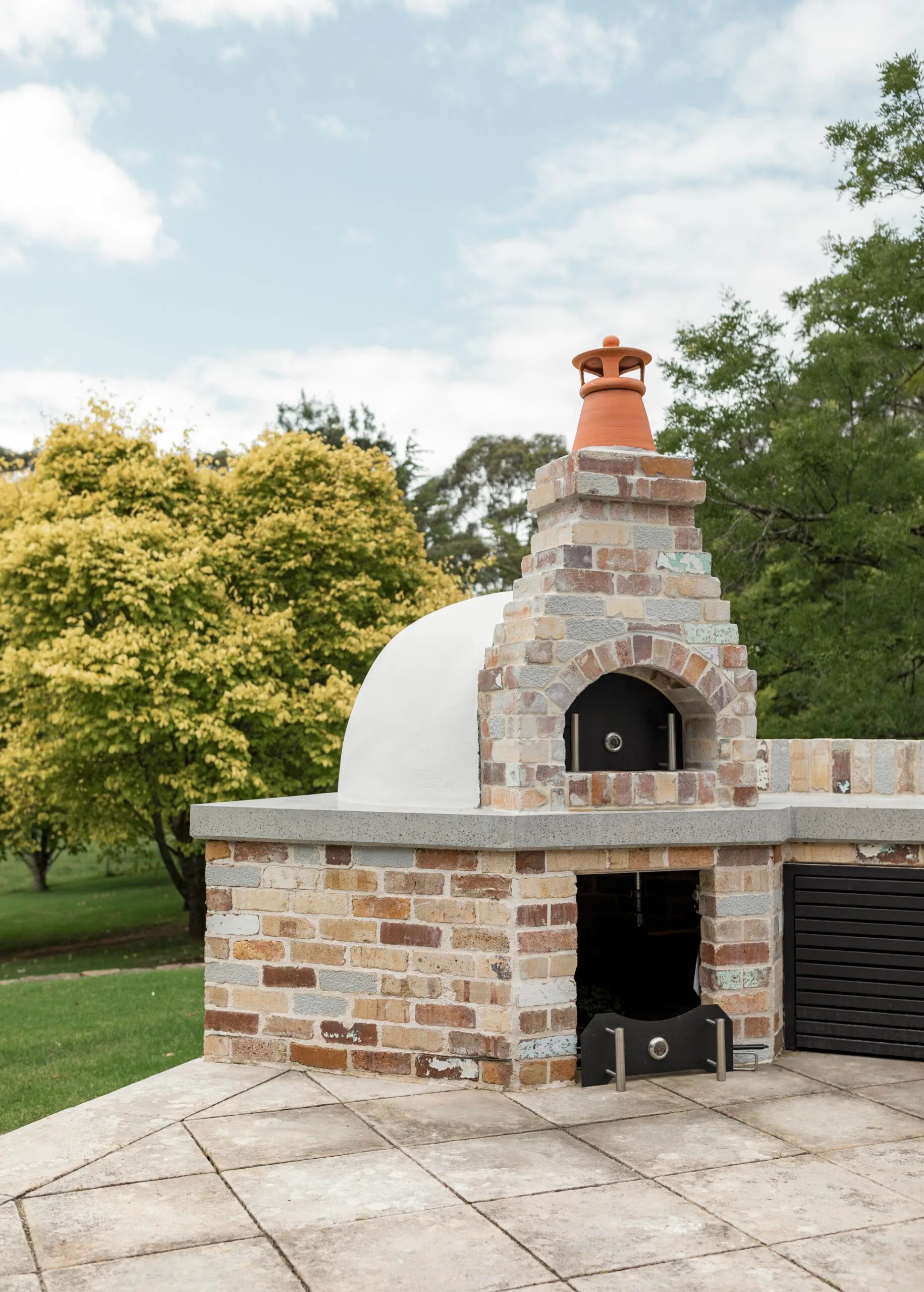 A brick woodfire pizza oven
