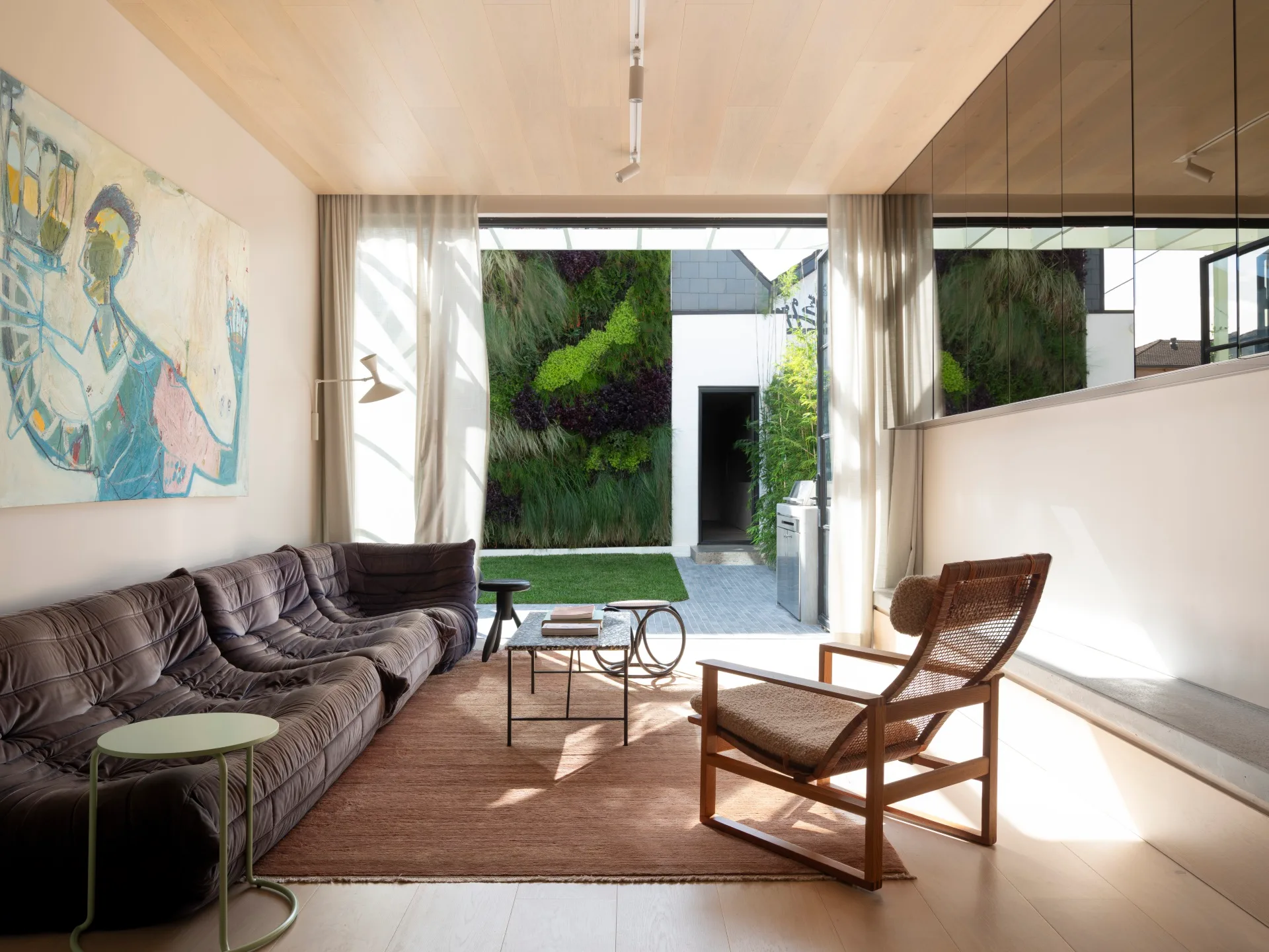 Living room and garden