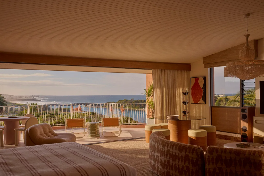 Whale Inn Merivale Opens Bookings For The Whale, Narooma's Retro Motel | Homes To ...