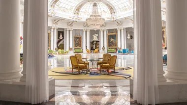 Salon in luxe hotel in French Riviera