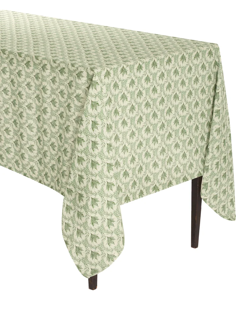 A green and white antique pattern table cloth