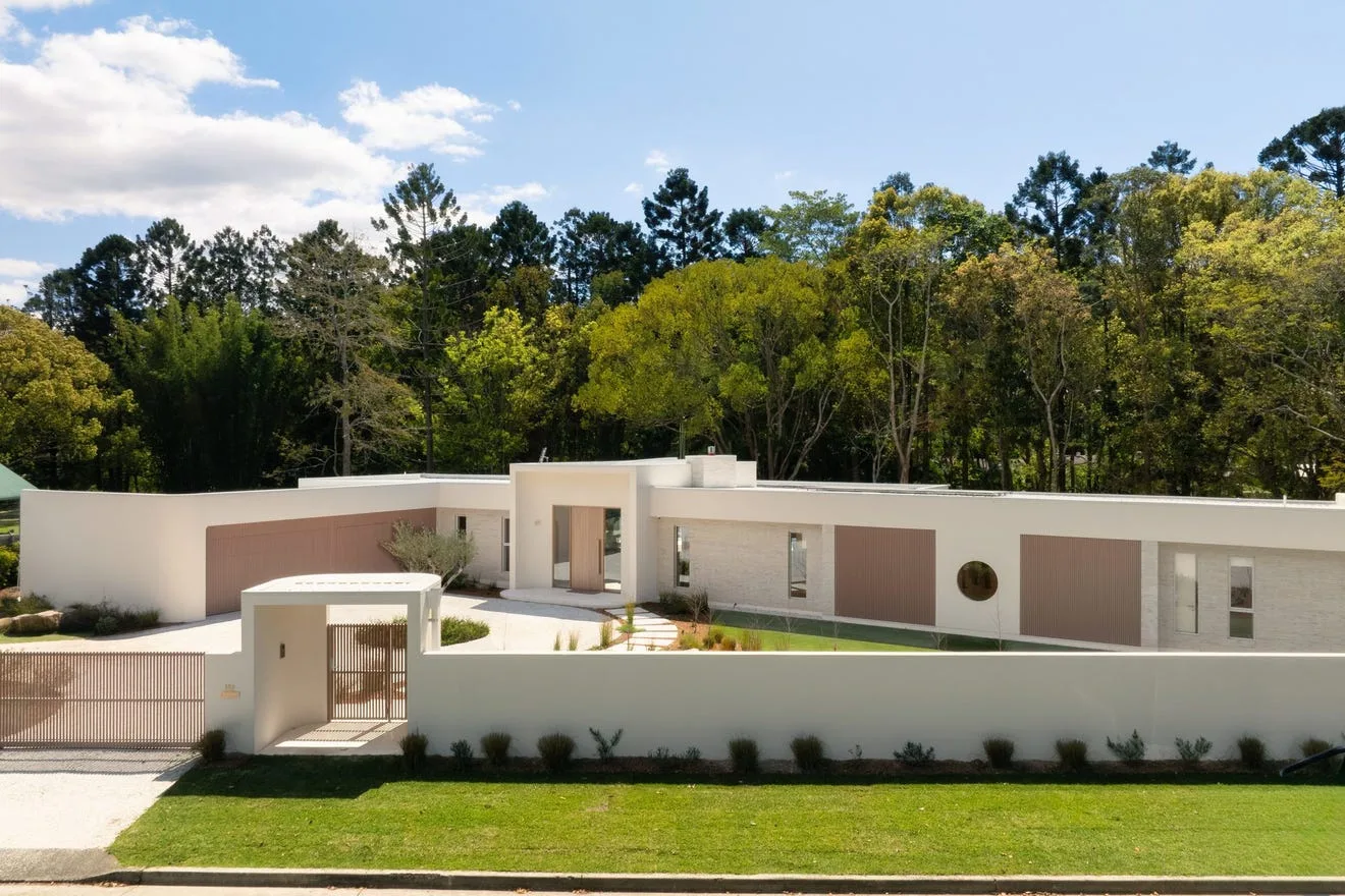 Ellie Watson's The Valle Casa aerial