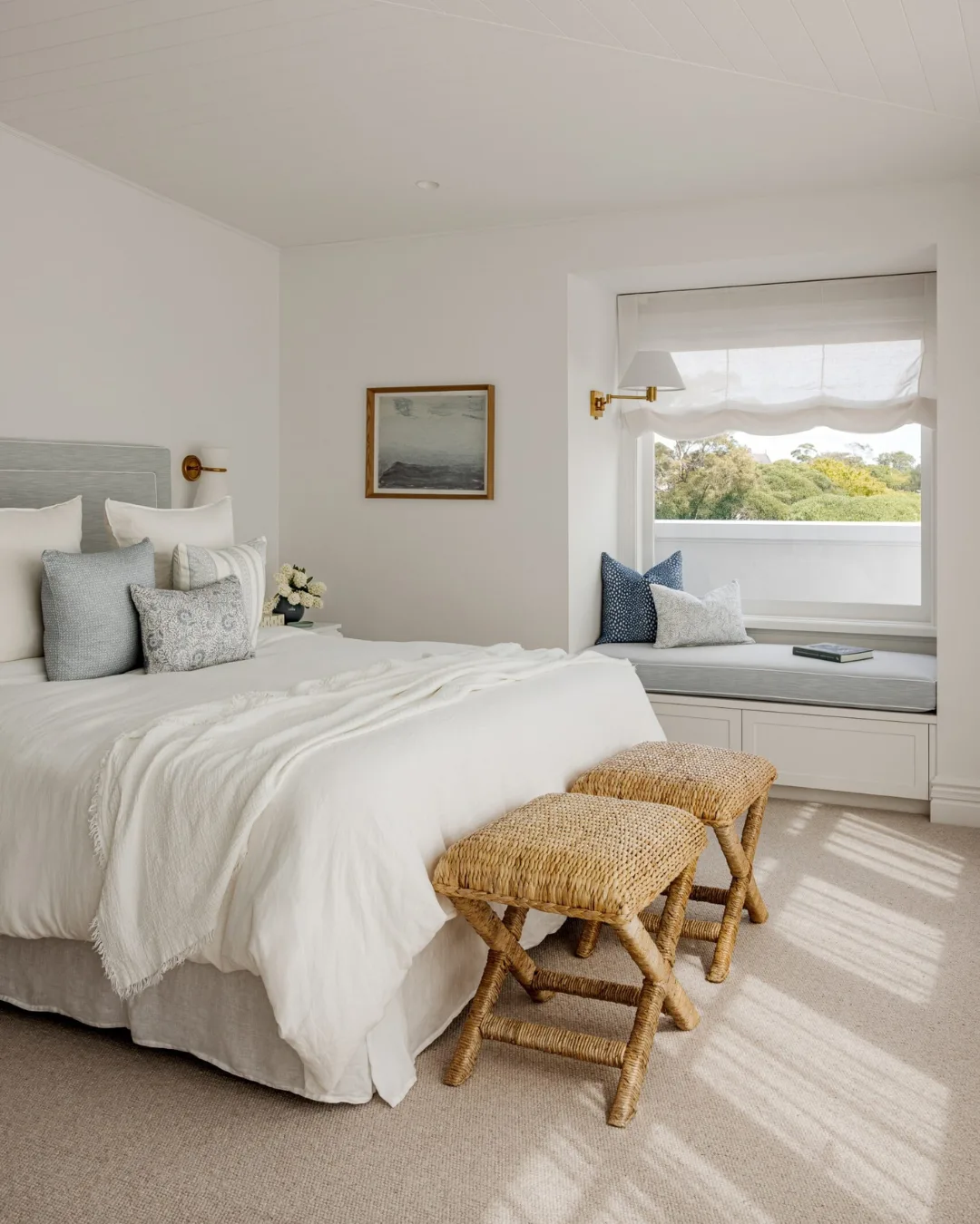 neutral bedroom