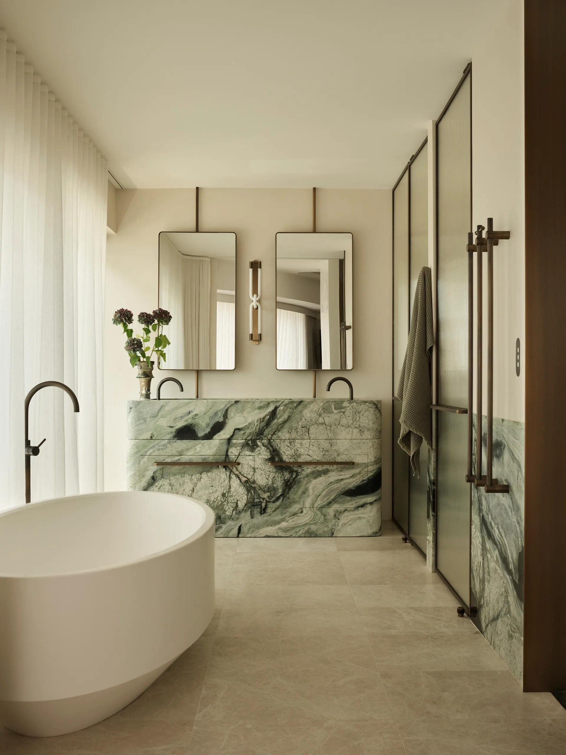 Interior Designers Reveal 5 Bathroom Trends Shaping 2026 | Homes To Love