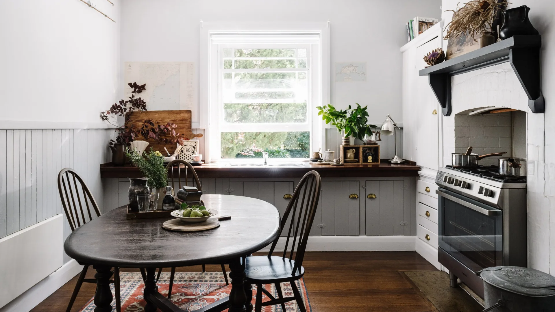 homestolove.com.au - Hannah James - A cosy farm cottage stay in an oft-overlooked Mornington Peninsula town