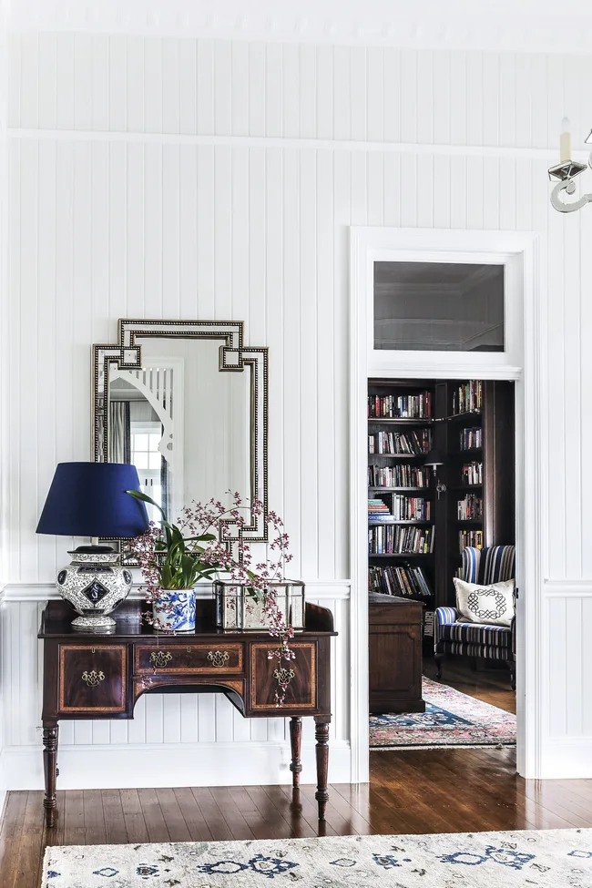 Classic Queenslander Updated for Family Living