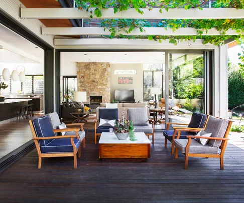 contemporary pergola