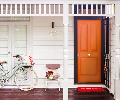 Weatherboard cottage