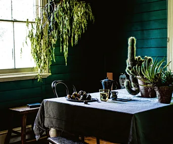 The interior of this artist’s home is bursting with colour