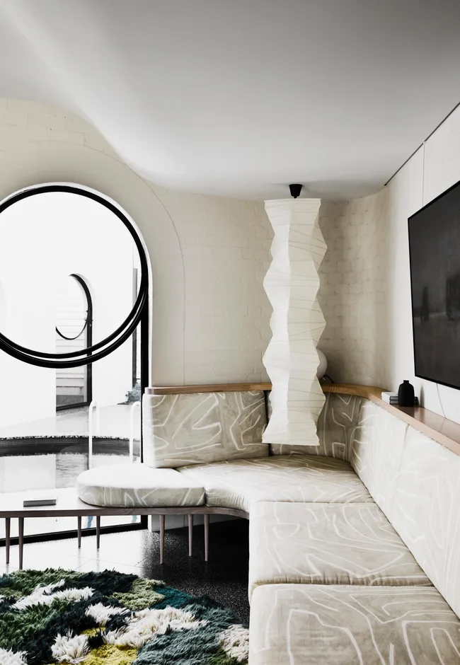 10 curvaceous spaces | Homes To Love