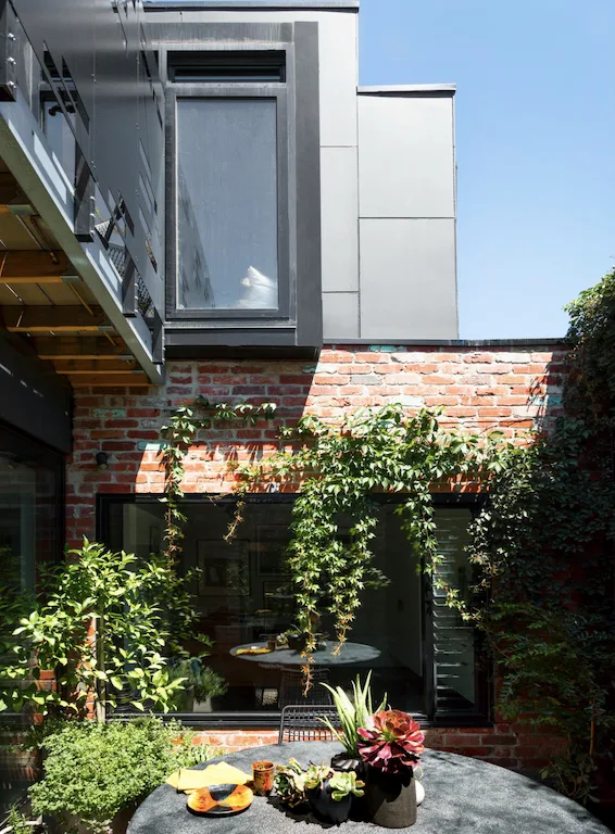 10 Clever & Compact Inner-City Garden Ideas To Inspire | Homes To Love
