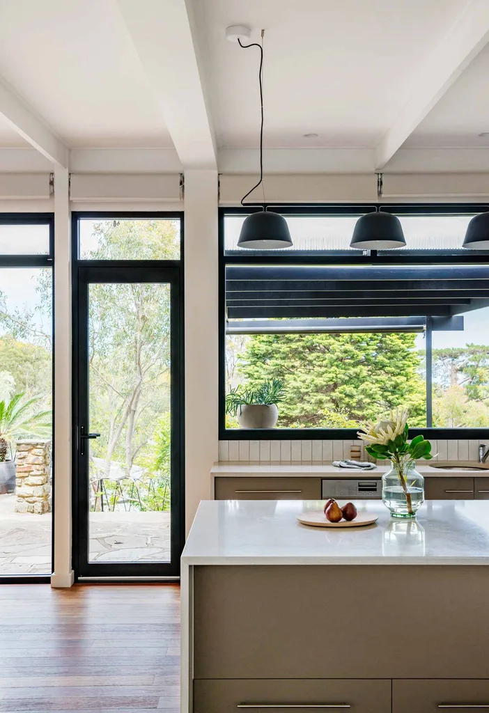 21 indoor/outdoor ideas for a stunning entertaining area