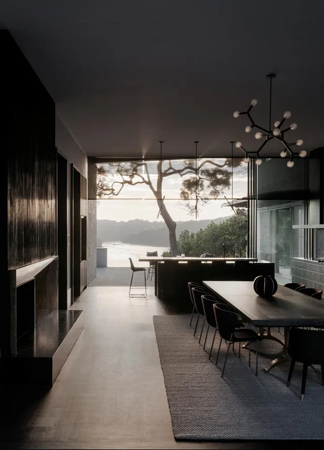 Luxury Waterside Homes: Design and Inspiration