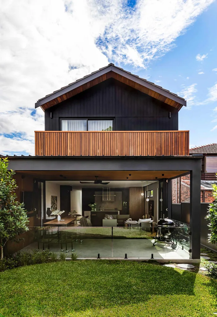 The modern renovation of a Californian bungalow in Five Dock