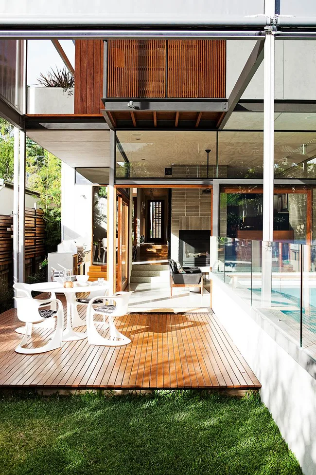 A guide to mastering mid-century style