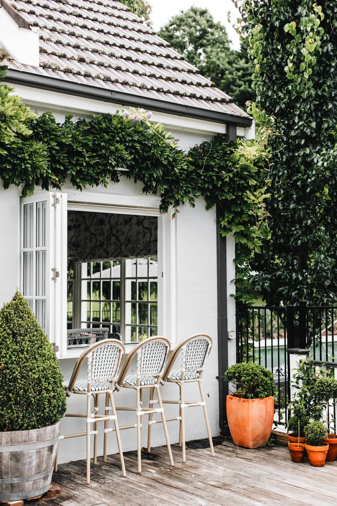 15 Kitchen Servery Windows We Love