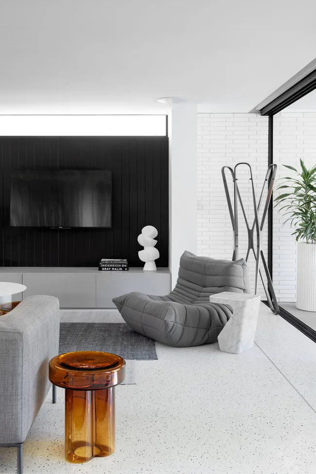 Minimalist Homes: 17 House Designs To Inspire