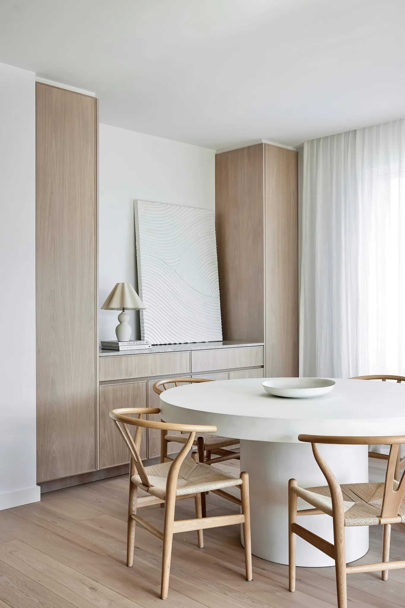 Photo inspiration: Coastal Penthouse Apartment Layout Inspiration Reference: A Contemporary Coastal Penthouse In Maroubra Sydney