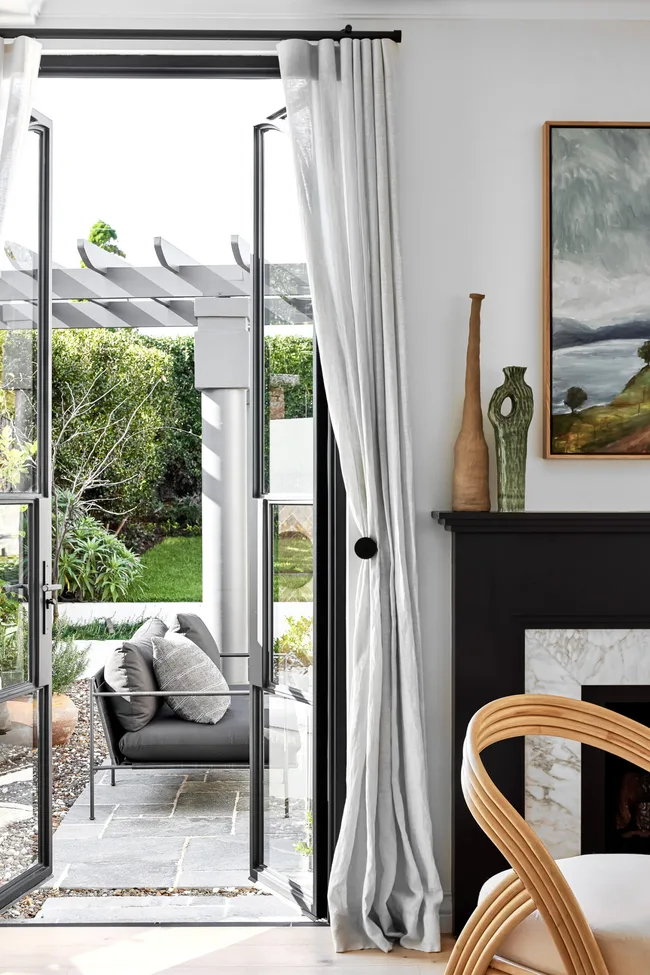 Indoor-Outdoor Flow: 18 Homes That Totally Nail It