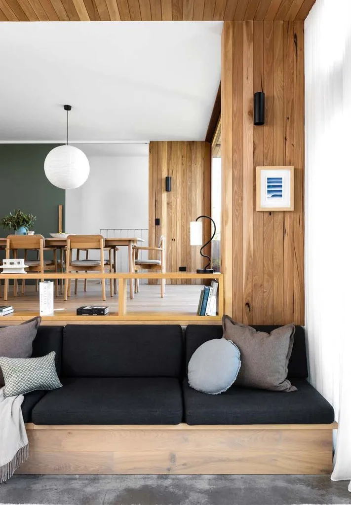 An Eco-Friendly Beach House On The Northern Beaches