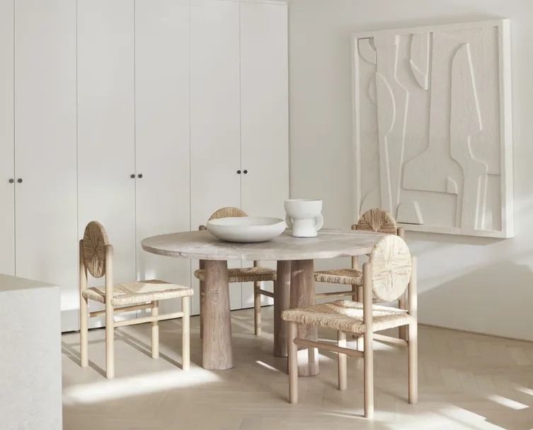 The serene transformation of an iconic heritage-listed waterfront apartment