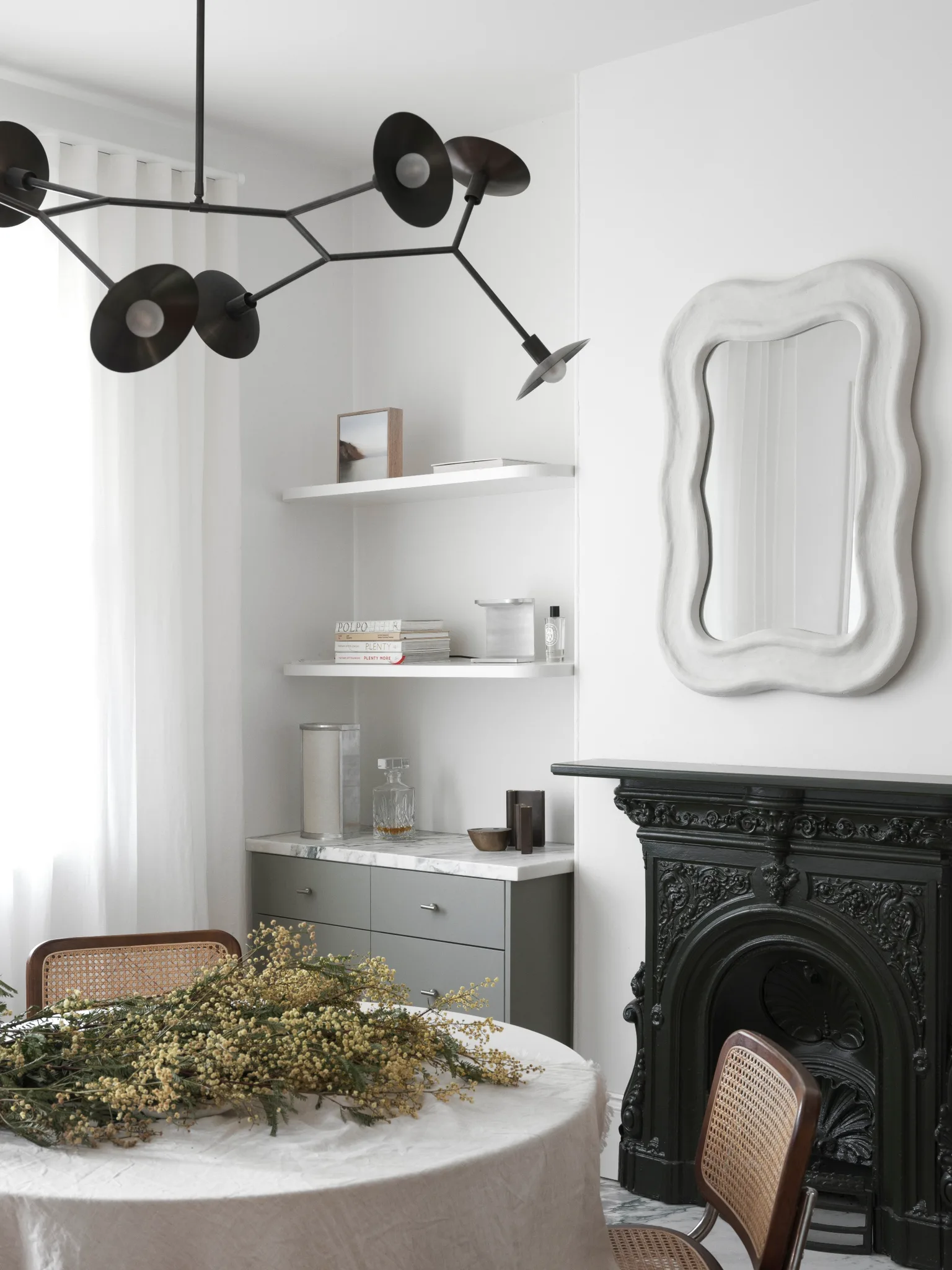 Indoor Outdoor Connection Revitalises Heritage Home