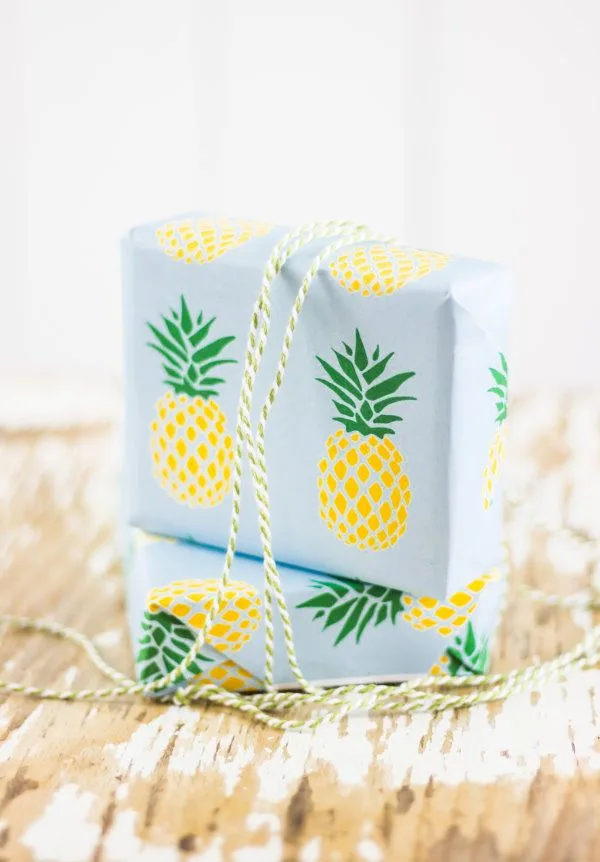 Free printable wrapping paper: 10 designs to download now